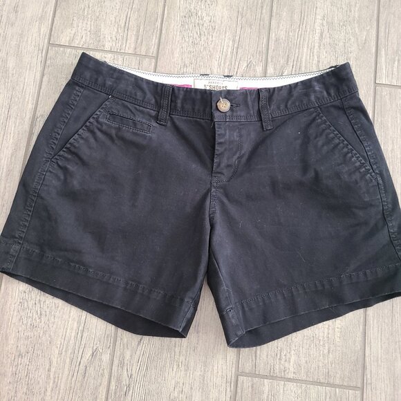 Old Navy women's favorite khakis perfect 5" shorts low-rise black size 2 - Picture 1 of 10